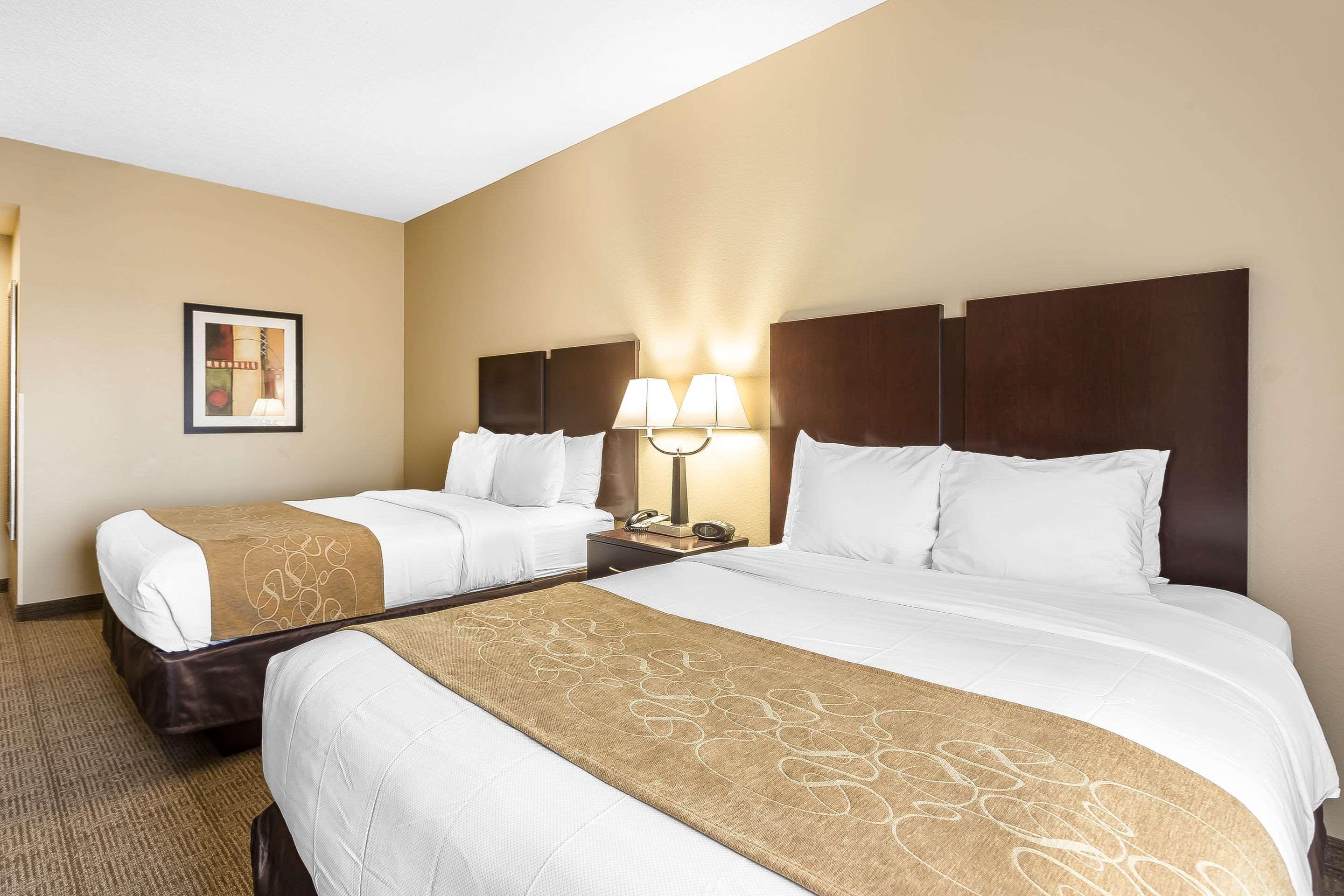 Comfort Suites Charleston West Ashley מראה חיצוני תמונה