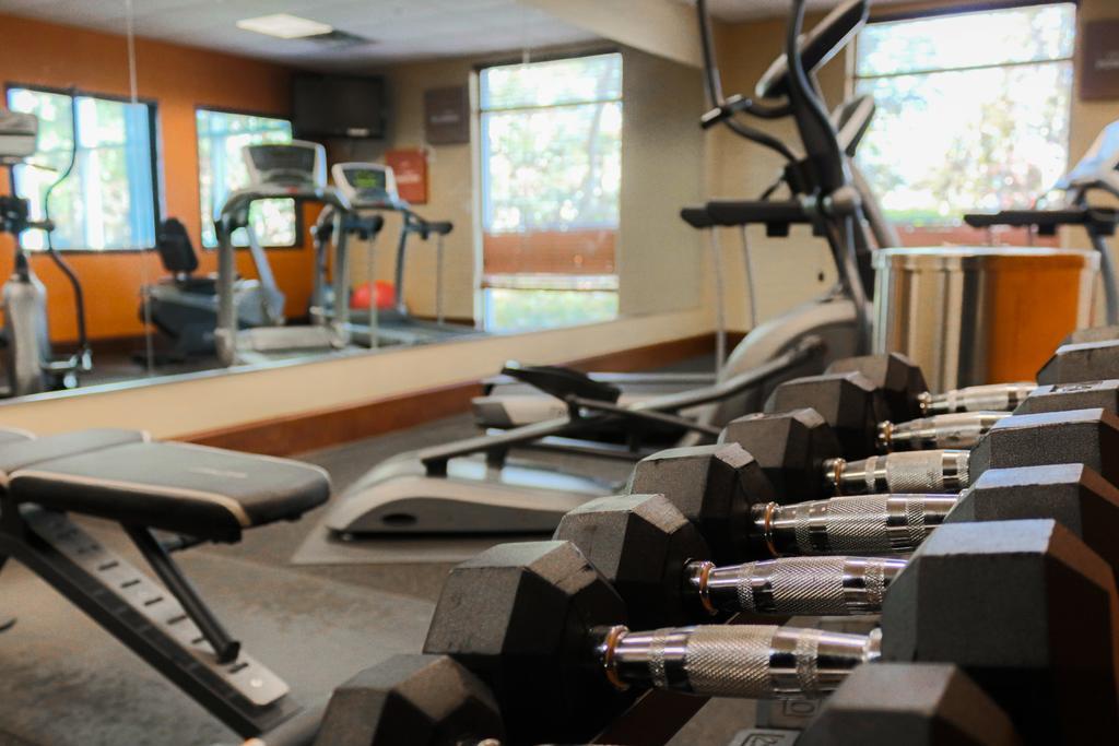 Comfort Suites Charleston West Ashley מראה חיצוני תמונה