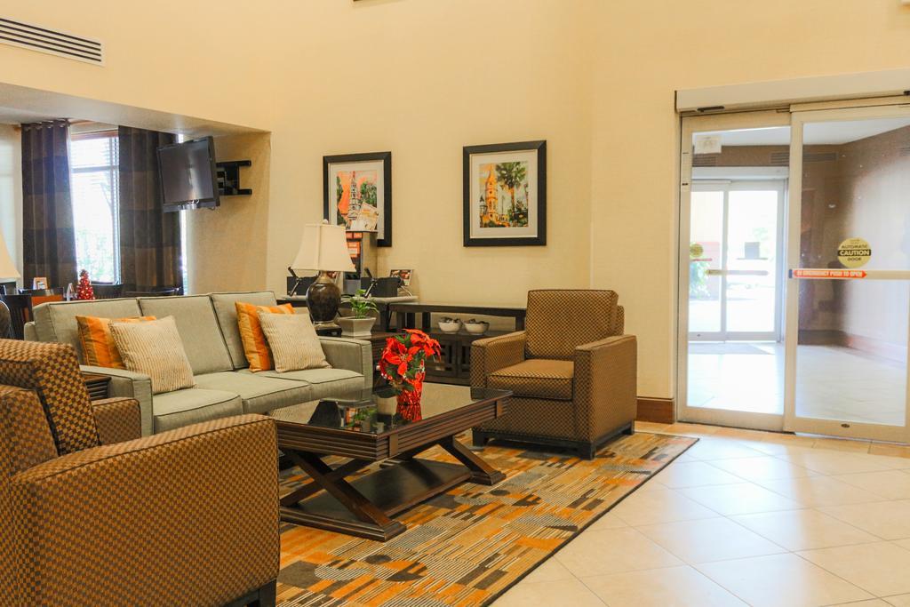 Comfort Suites Charleston West Ashley מראה חיצוני תמונה