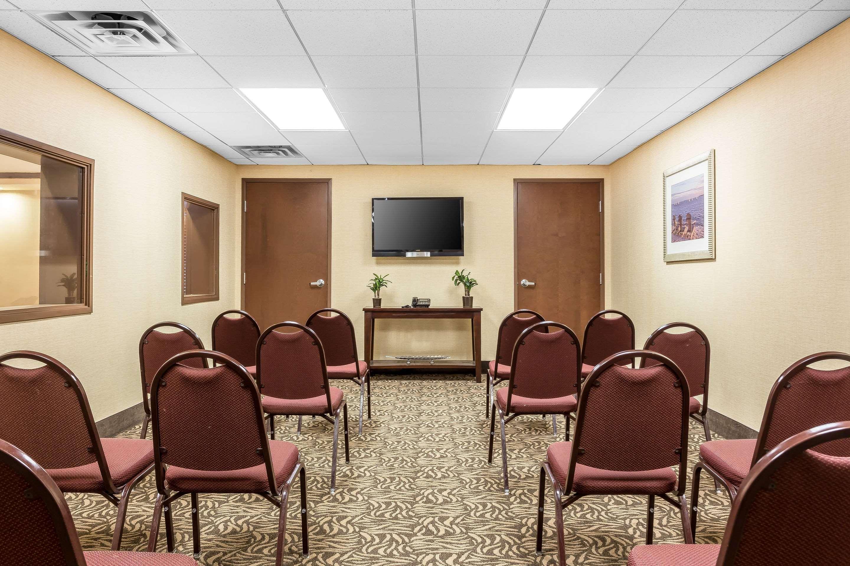 Comfort Suites Charleston West Ashley מראה חיצוני תמונה