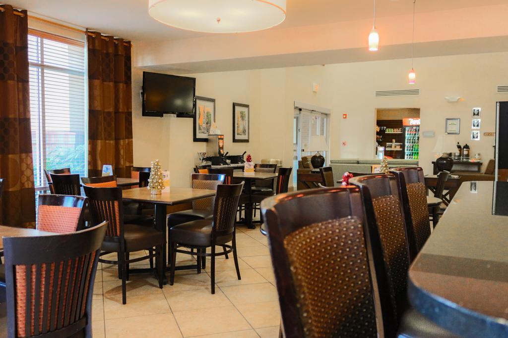 Comfort Suites Charleston West Ashley מראה חיצוני תמונה