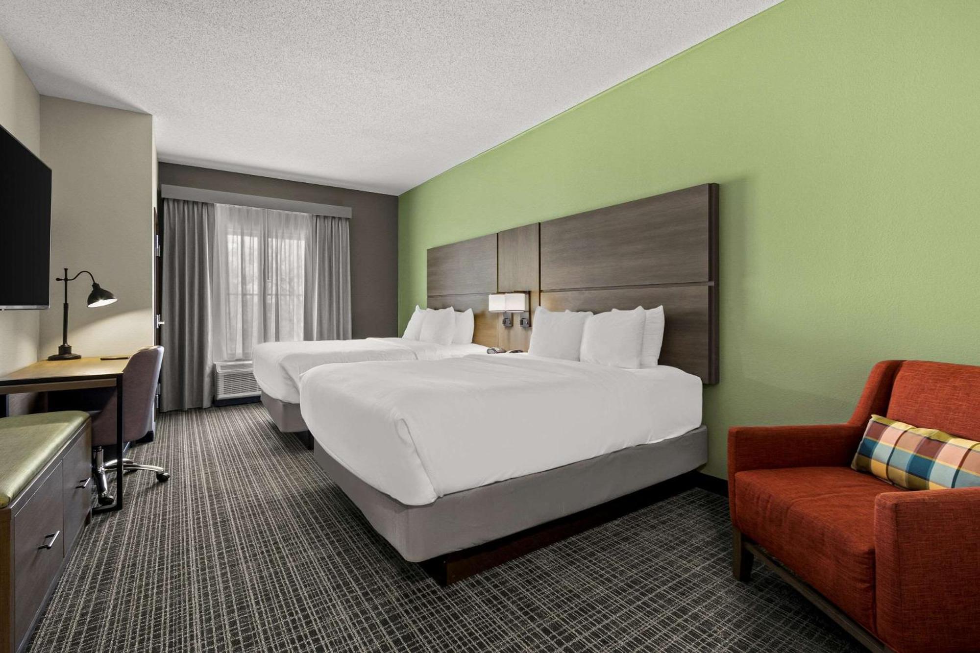 Comfort Suites Charleston West Ashley מראה חיצוני תמונה