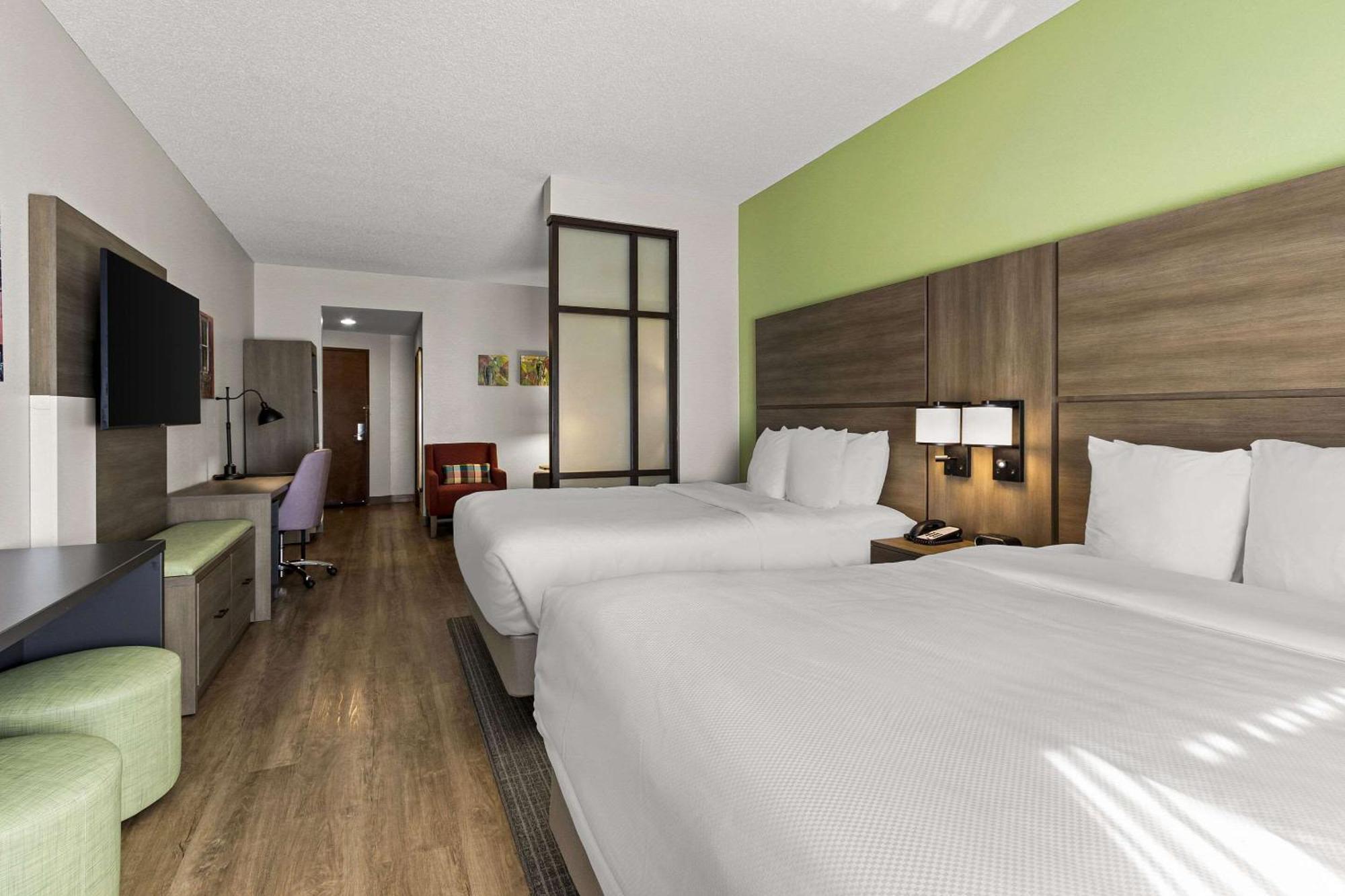 Comfort Suites Charleston West Ashley מראה חיצוני תמונה